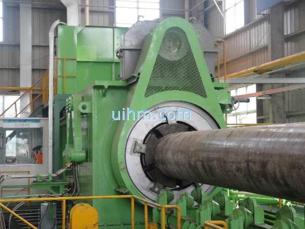induction bending D720mm pipeline by 1000KW SCR induction heater (UM-SCR-1000KW)