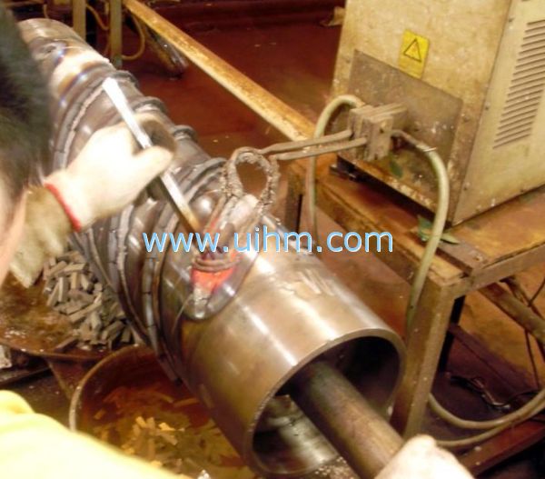 special induction coil for surface brazing