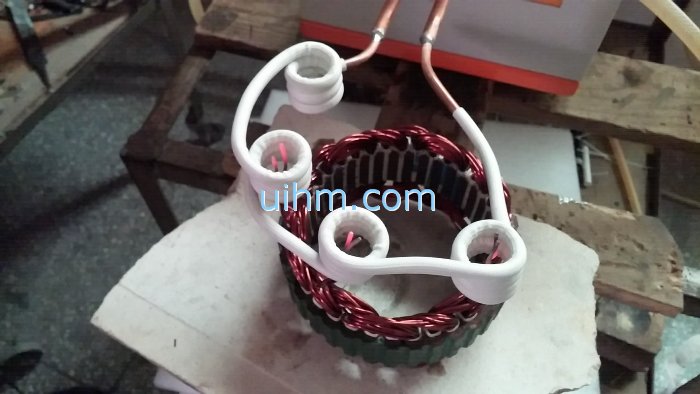 Induction Heating 3 wire bundles with a 3 heads induction coil