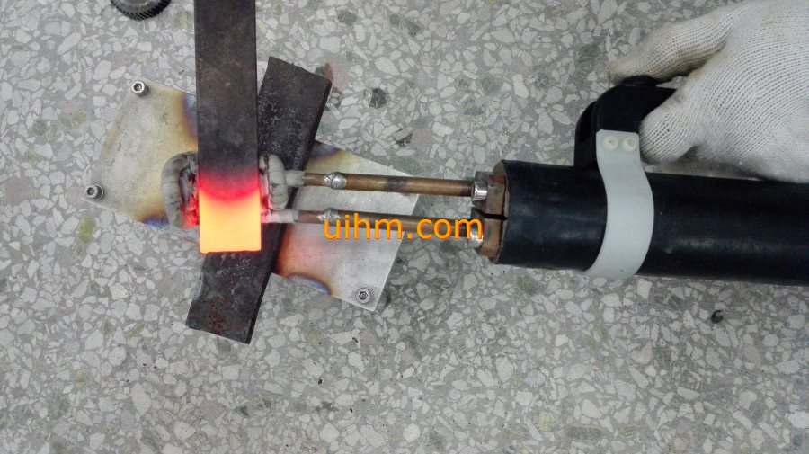 handheld induction coil for brazing steel plates (4)