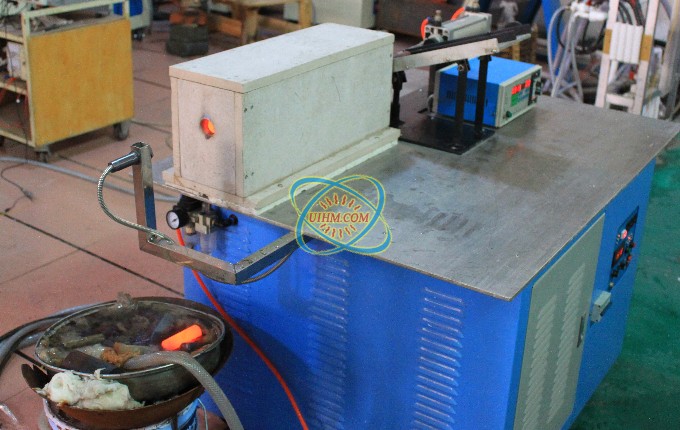 auto feed induction forging