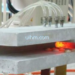 U shape induction coil for heating steel ends