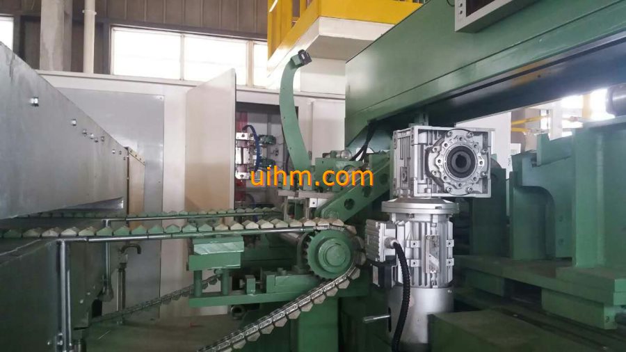 auto feeding system for induction forging steel rods (6)