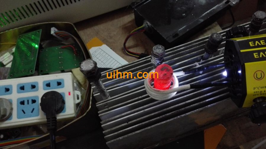 handhel mini induction heater for heating nuts,screws etc_3