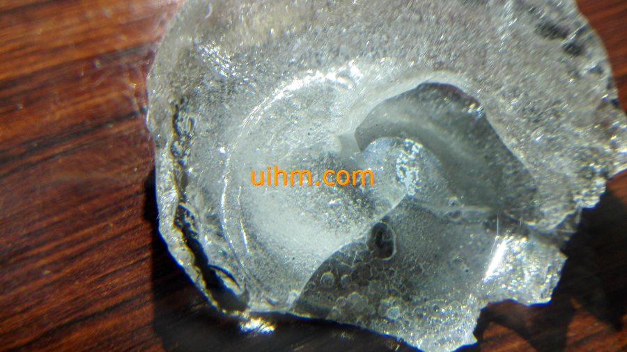 induction melting quartz sand (glass) (12)