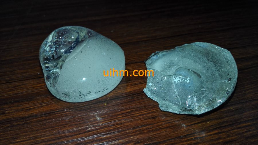 induction melting quartz sand (glass) (9)