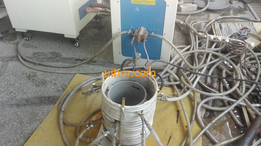 induction shrink fitting aluminum motor frames to 350 celsius degree in 50 seconds by 60KW machine and customized induction coil (12)