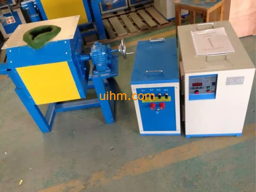 induction melting machines with tilting furnace_05