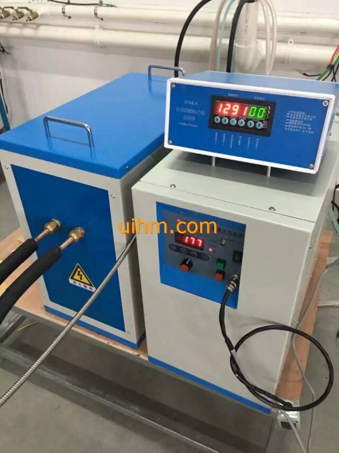 induction melting machines with tilting furnace_06