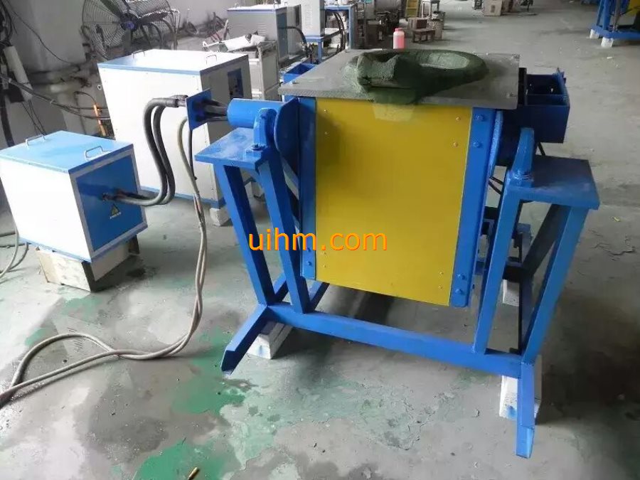 induction melting machines with tilting furnace_16