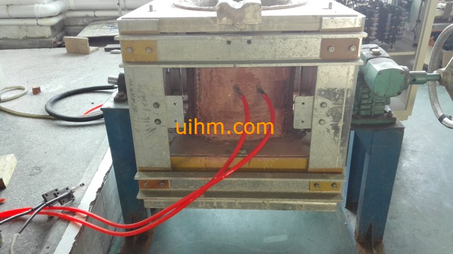 induction melting machines with tilting furnace_20