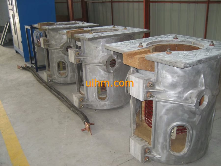tilting furnace for MF SCR induction heaters (4)
