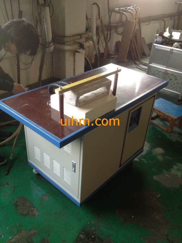 customized MF induction heater for forging steel rods (1)
