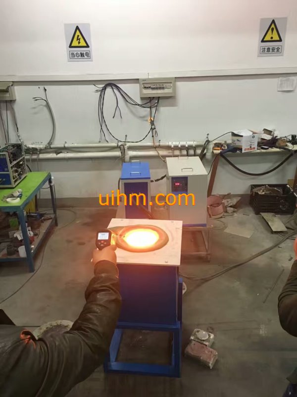 induction melting furnace (36)